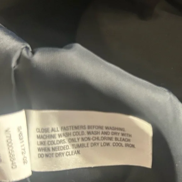 Gap Men’s Outdoor Edition Precision Designed Black Winter Jacket, Size Large - Picture 11 of 11